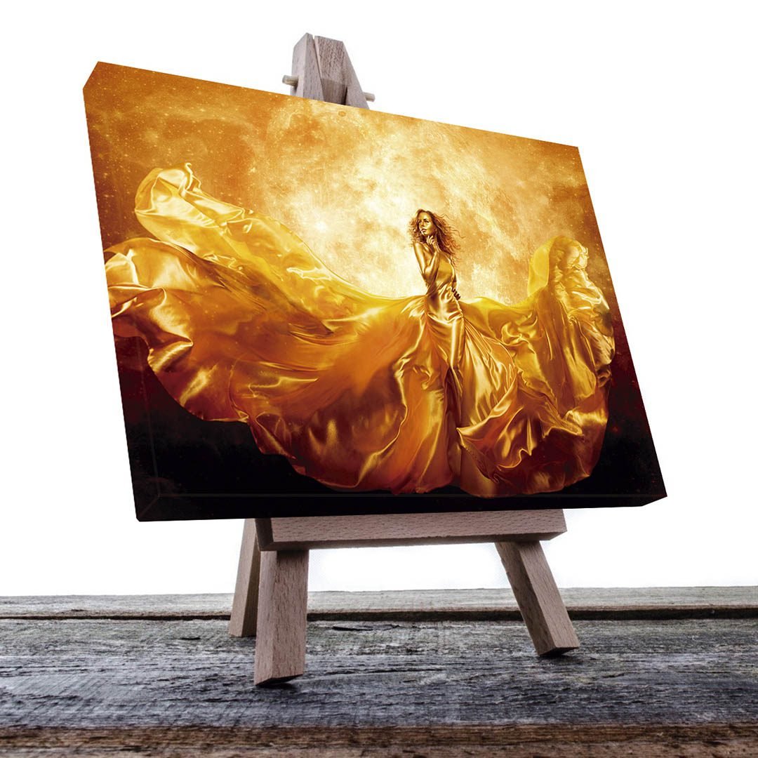 Cuadro Decorativo Rostro de Mujer en Dorado y Negro #134